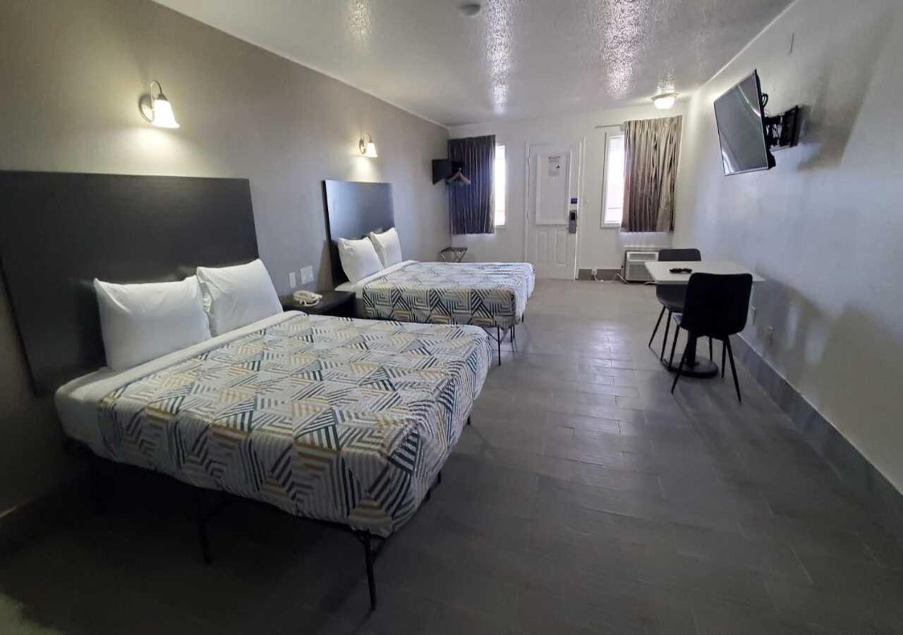 Hotel Crestview