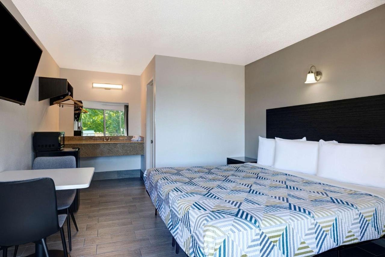 Crestview Hotel Branson West